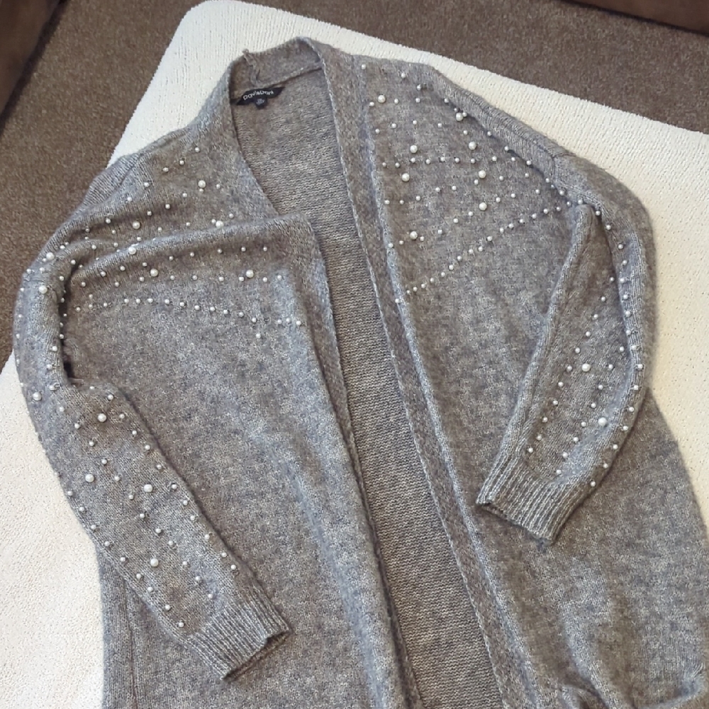 DAVI & DANI Gray Cardigan with Pearl Details